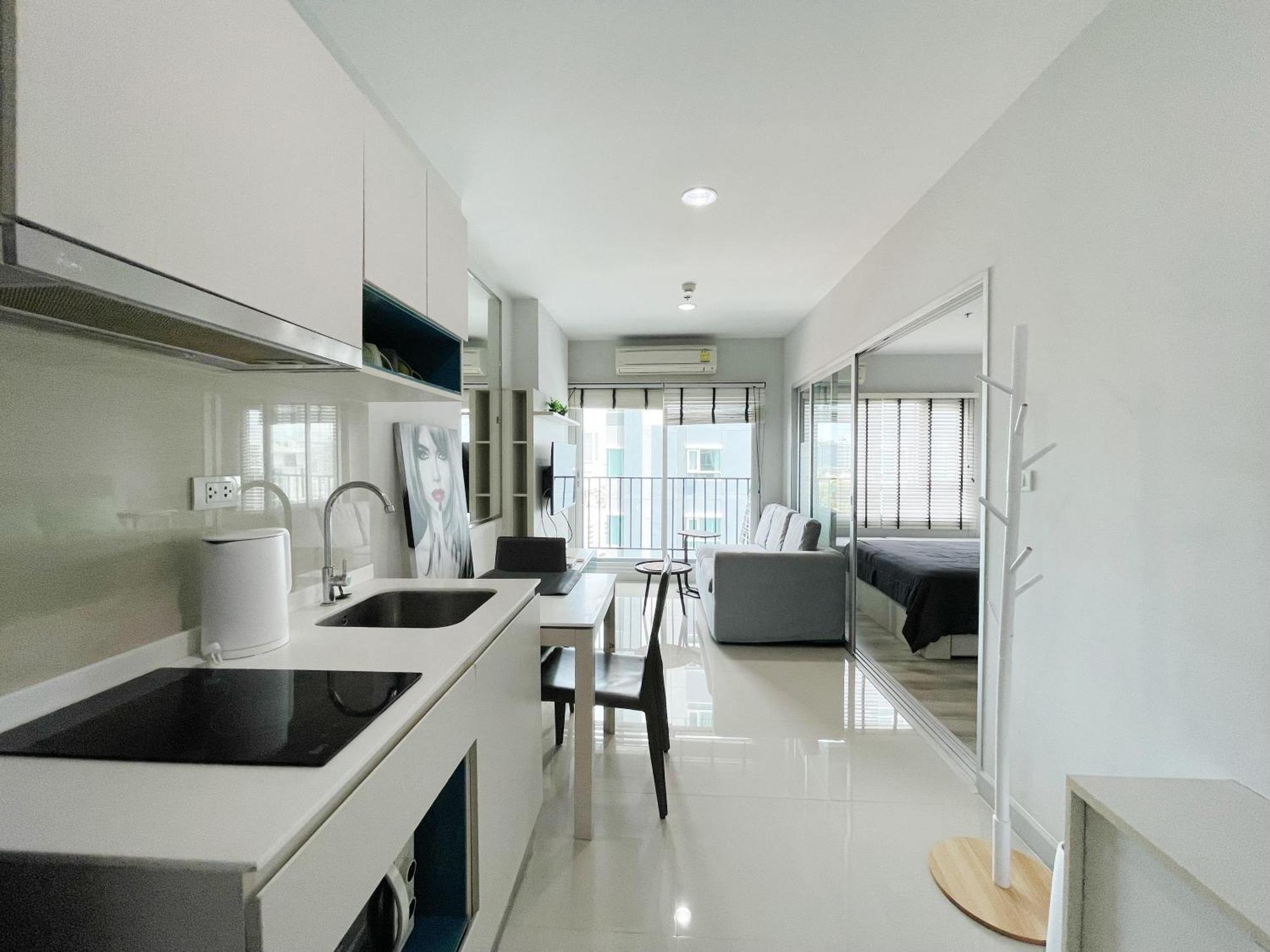 芭提雅fnb Central 无边泳池 Паттайя Экстерьер фото
