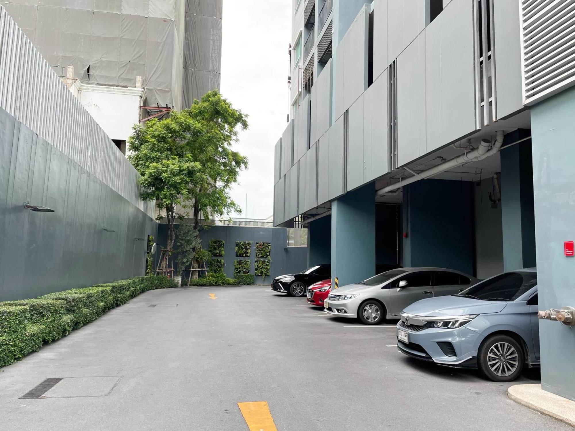 芭提雅fnb Central 无边泳池 Паттайя Экстерьер фото